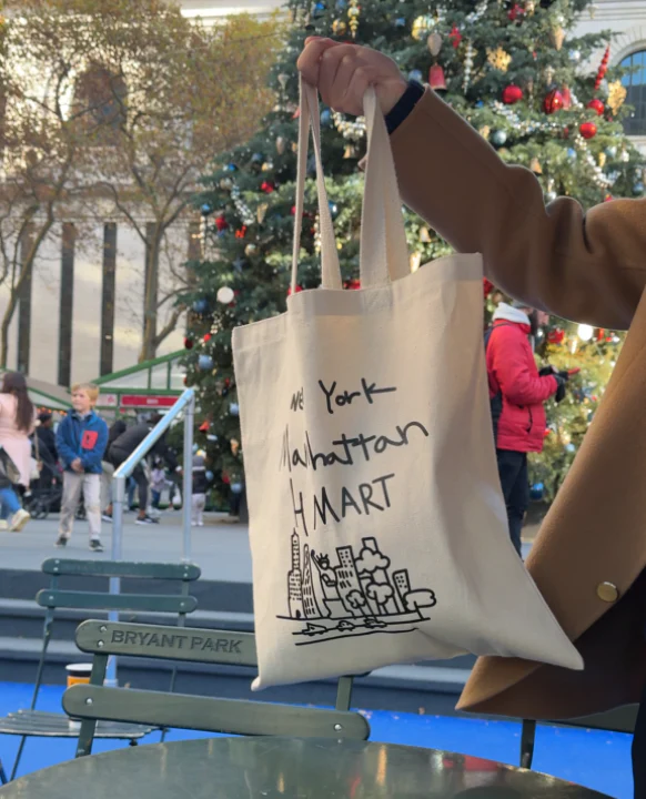 H MART Manhattan New York Tote Bag - Image 4